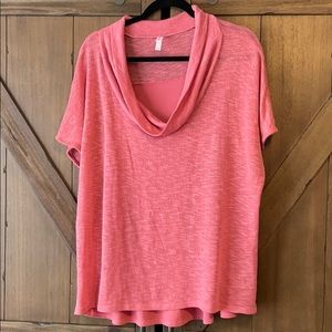 Short sleeve sweater